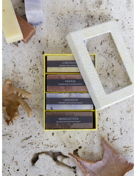 Σετ Σαπουνάκια χειροποίητα 4 τεμαχίων 40g Lace - Exotic