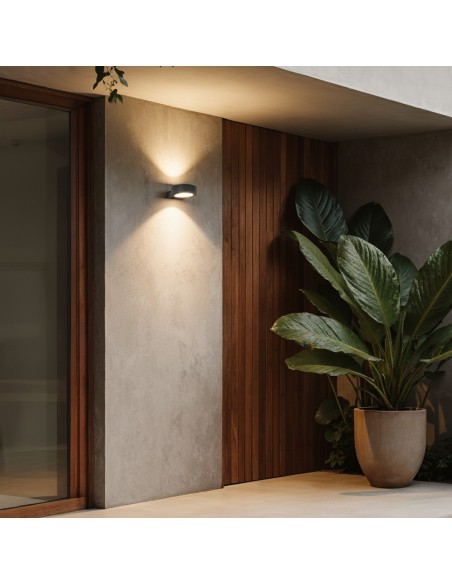 kelvo® AURA KLV-101-0114 Μοντέρνο Φωτιστικό Τοίχου - Απλίκα LED 7W 875lm 45° AC 220-240V Αδιάβροχο IP65 Θερμό Λευκό 2700K - Bridgelux COB Chip & TÜV SÜD Driver - Γκρι Ανθρακί Ματ - Μ15 x Π13 x Υ4.5cm - 5 Χρόνια Εγγύηση